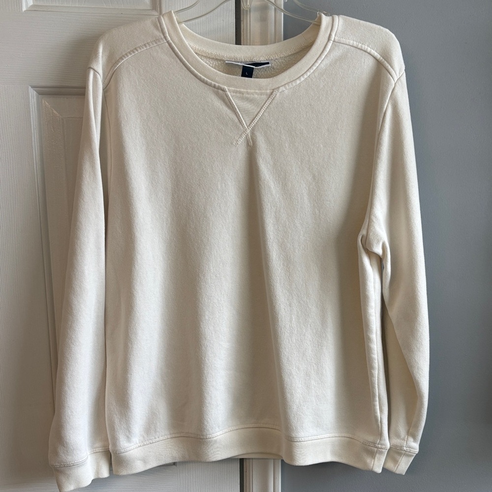 Karen Scott Women’s Crewneck Sweatshirt in Cream